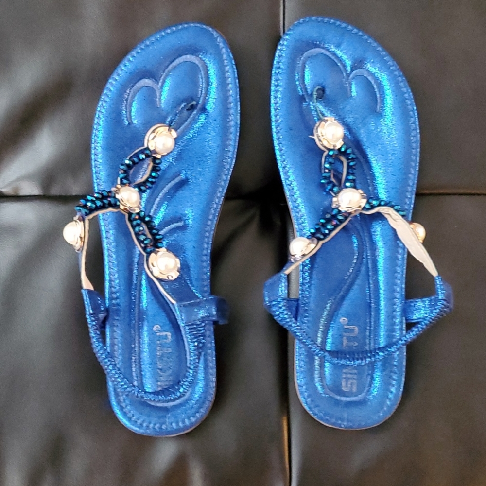 Sandles